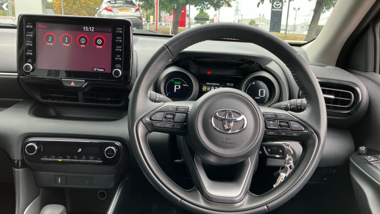 Toyota Yaris 1.5 Hybrid Design 5dr CVT Hybrid Hatchback